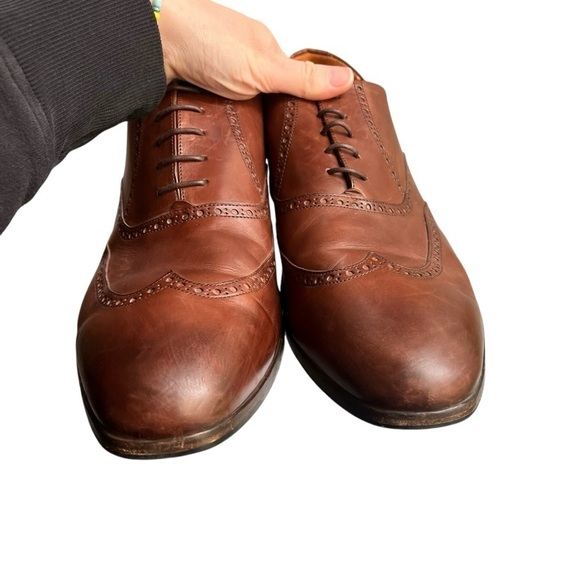 WOLF & SHEPHERD Senna Wingtip Oxford Dress Shoe in Maple Brown main image 4